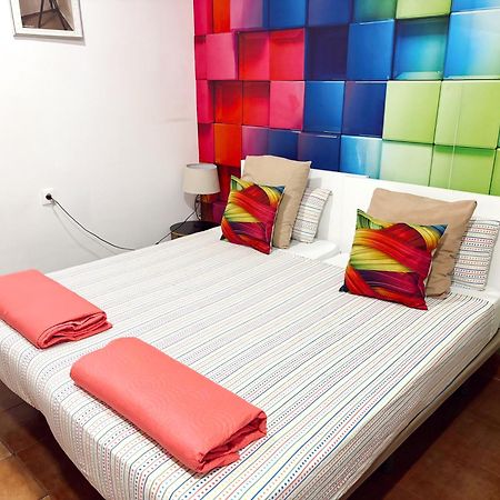 Rio Hostel Seville Exterior photo