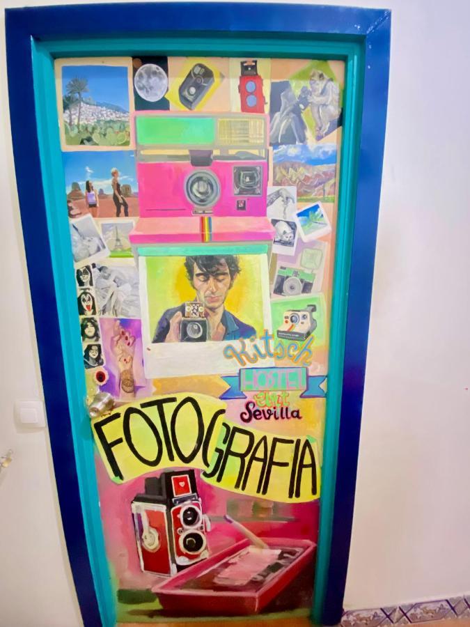 Rio Hostel Seville Exterior photo