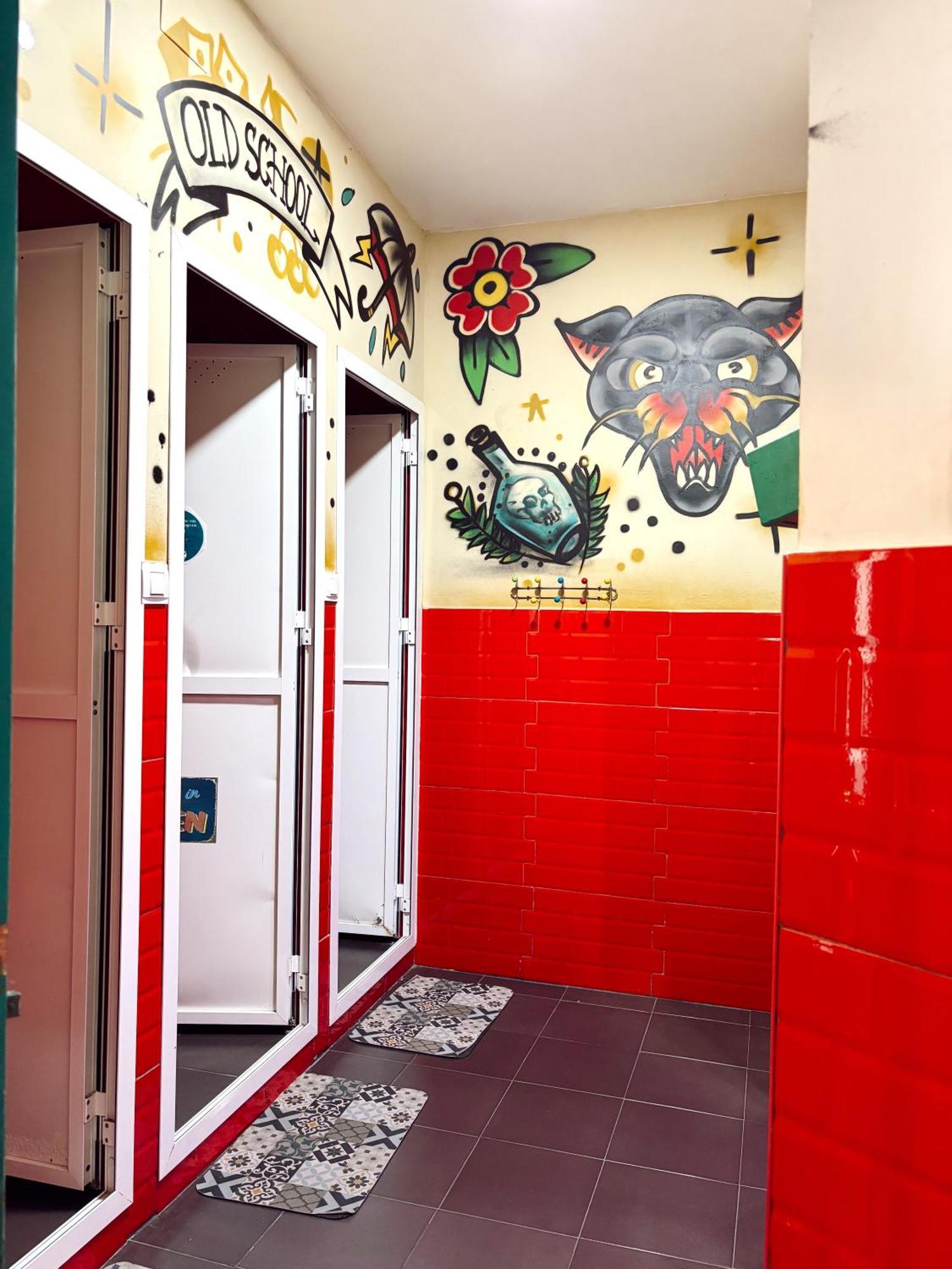 Rio Hostel Seville Exterior photo
